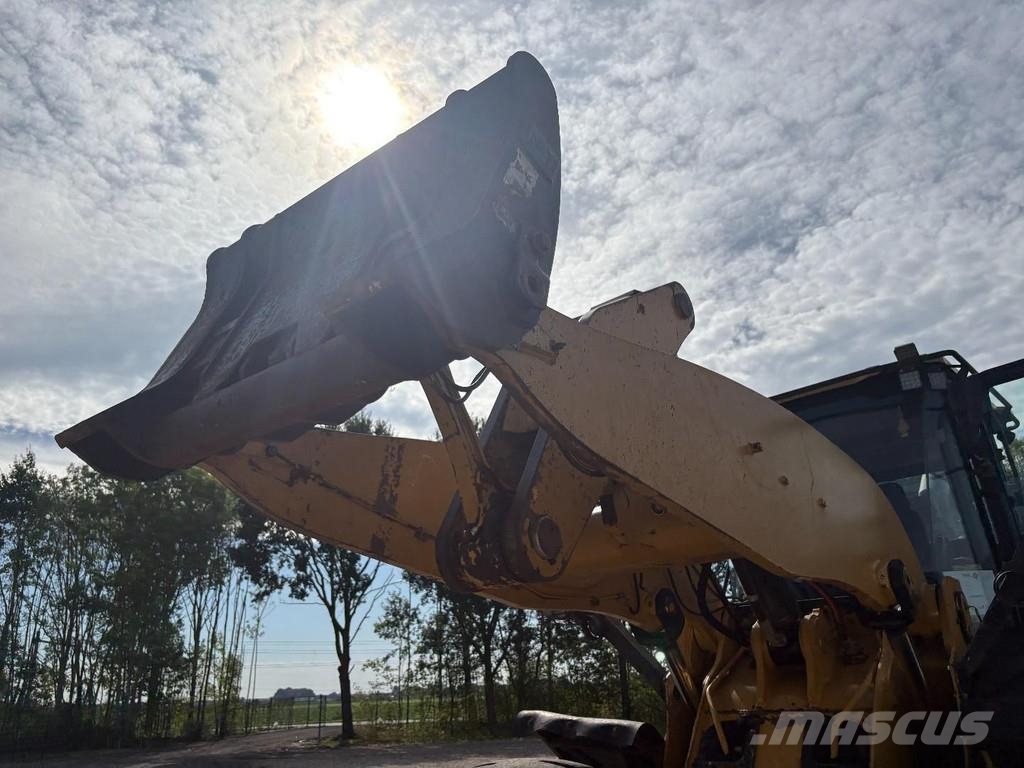 CAT 950M + 11,626 HOURS + CE + PERFECT MACHINE! + 3x I Ładowarki kołowe