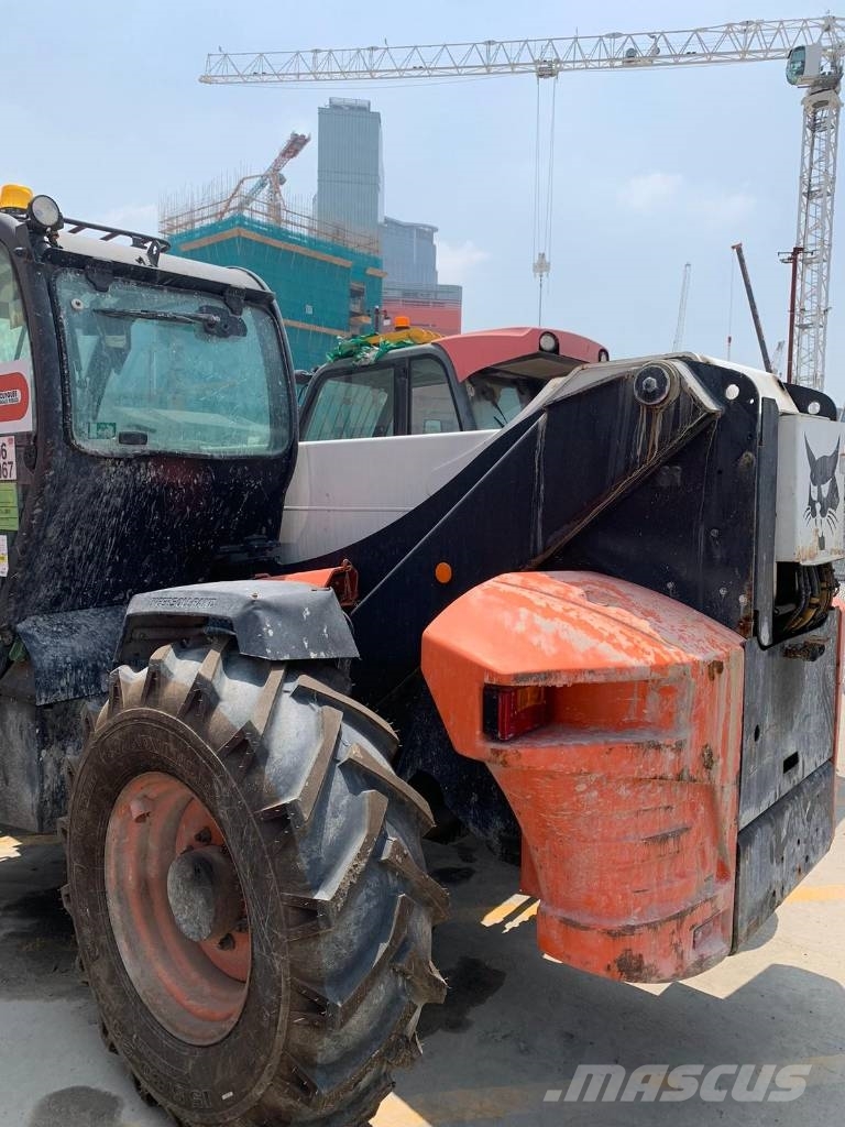 Bobcat Telehandler T40180 テレスコーピックハンドラー