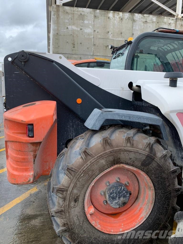 Bobcat Telehandler T40180 テレスコーピックハンドラー