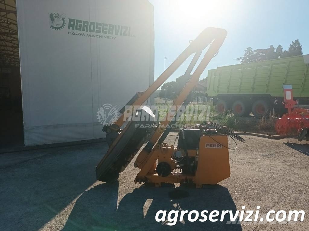 Ferri Braccio decespugliatore Overige hooi- en voedergewasmachines