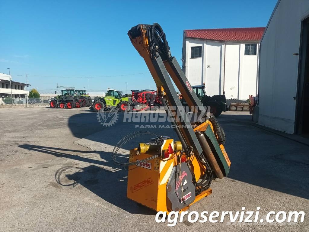Ferri Braccio decespugliatore Overige hooi- en voedergewasmachines