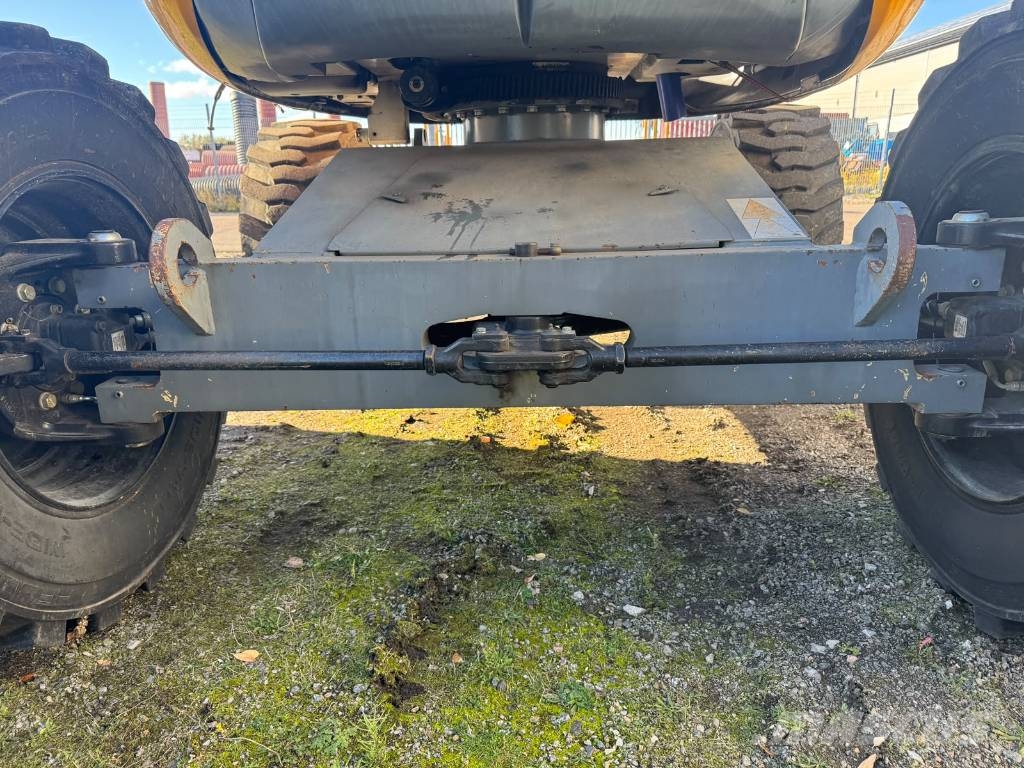 Haulotte HA 16 PX NT Articulated boom lifts
