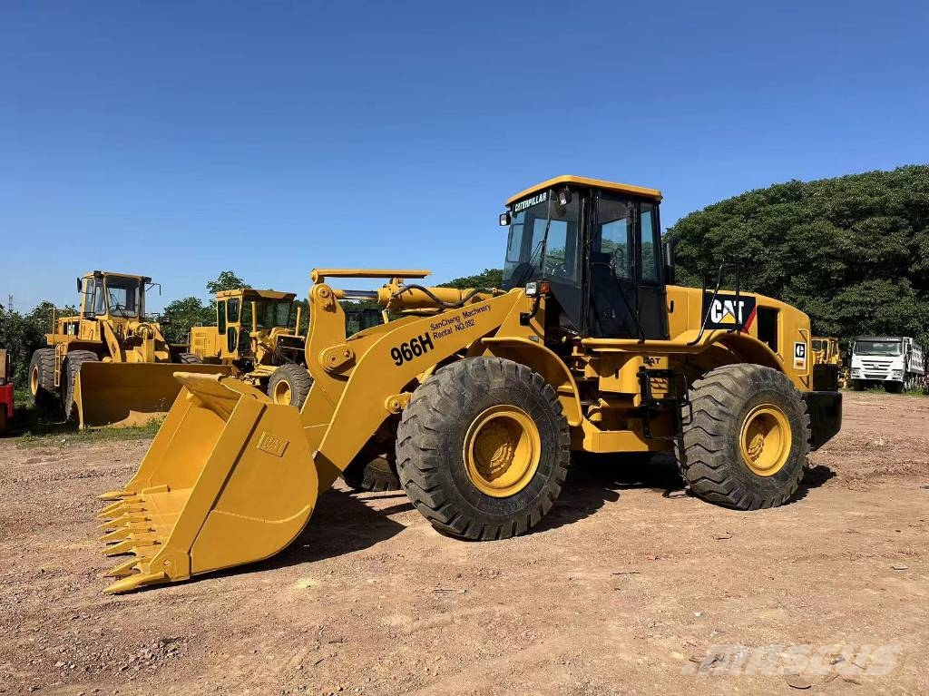 CAT 966H Kolesni nakladalci