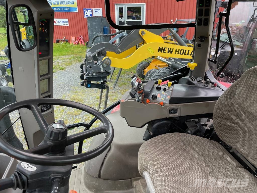Case IH Maxxum 130 CVX Traktory