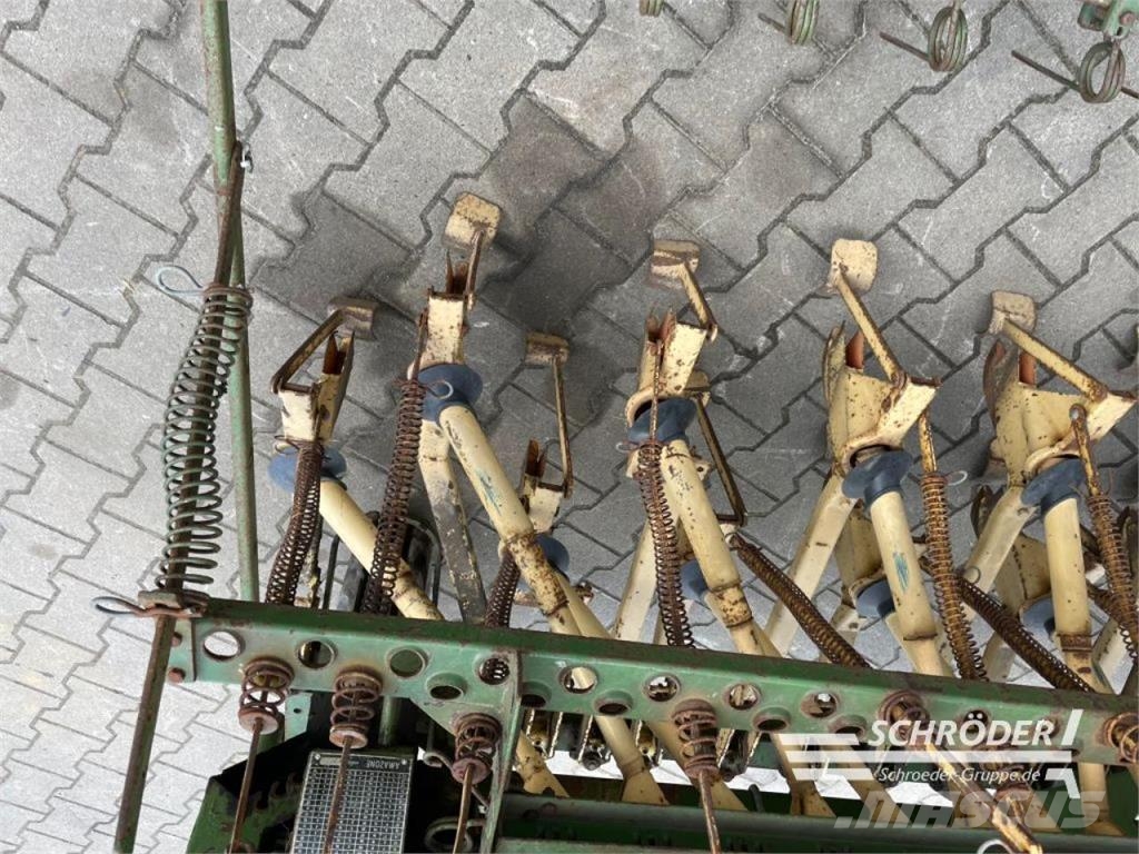Amazone D4-25 Mechanické sejačky