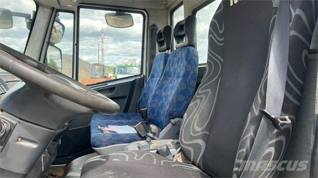 Iveco EUROCARGO 100E18 Kamioni-šasije
