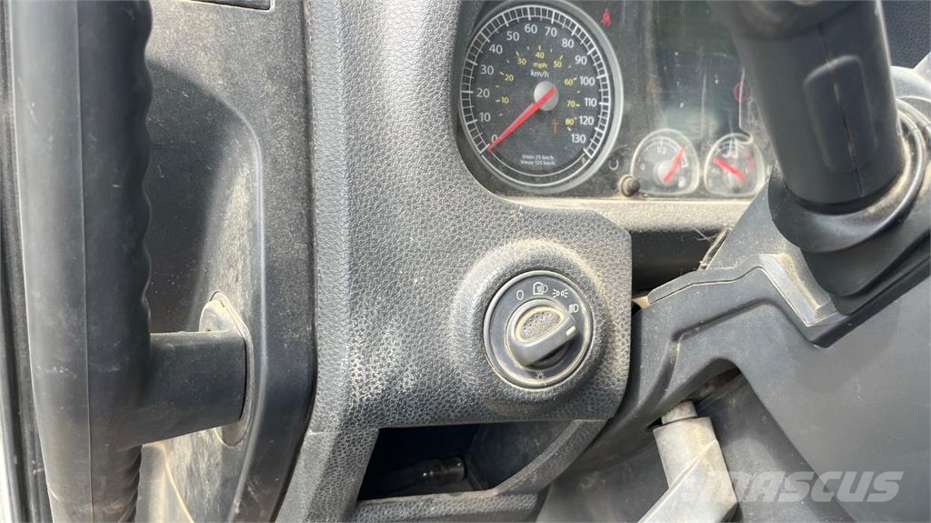 Iveco EUROCARGO 100E18 Kamioni-šasije