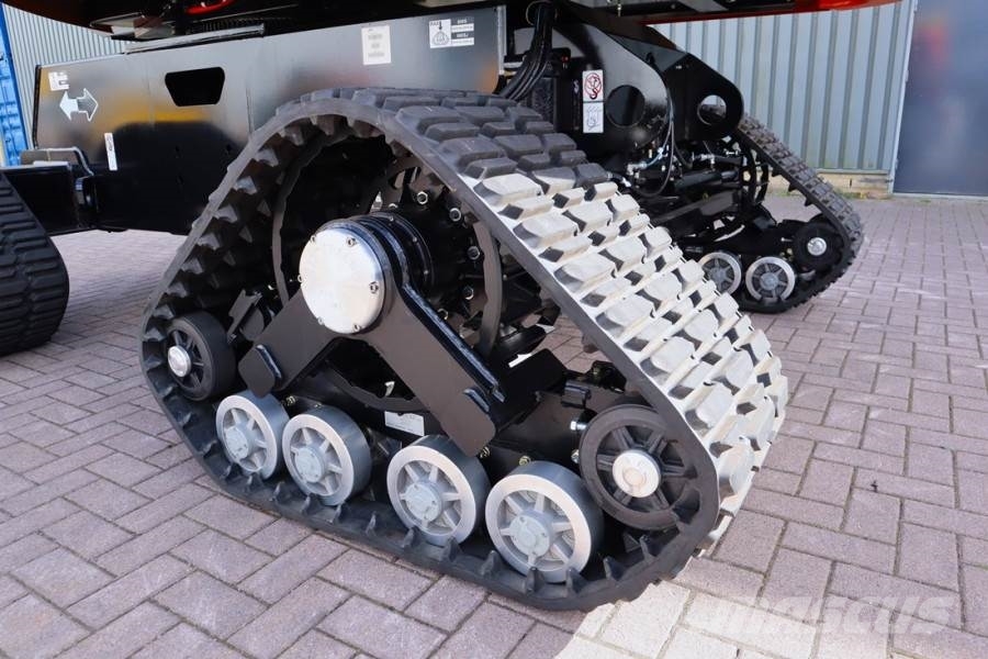 JLG 660SJ Quad Tracks Also Available For Rent, New, Di Telescoophoogwerkers