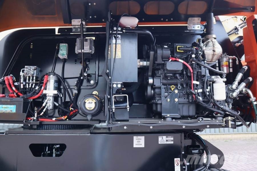 JLG 660SJ Quad Tracks Also Available For Rent, New, Di Telescoophoogwerkers