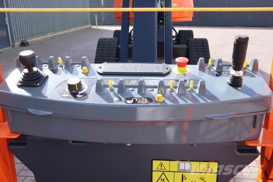 JLG 660SJ Quad Tracks Also Available For Rent, New, Di Telescoophoogwerkers