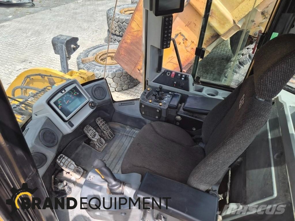 CAT 950M 轮式装载机
