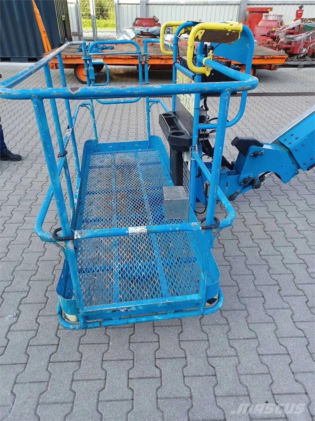 Genie SX 135 XC Plataformas con brazo de elevación telescópico