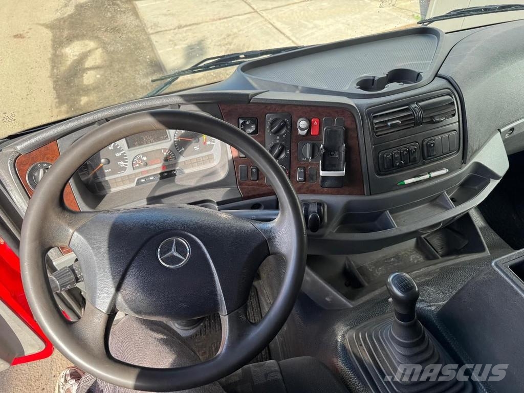 Mercedes-Benz AXOR 1829 4X2 + HMF 1560K4 + CABLELIFT + REMOTE CO Treileri ar āķi