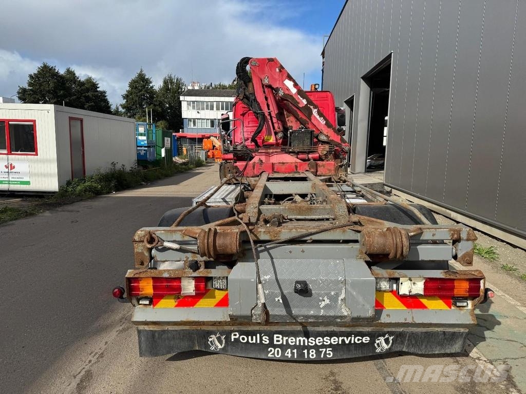 Mercedes-Benz AXOR 1829 4X2 + HMF 1560K4 + CABLELIFT + REMOTE CO Treileri ar āķi