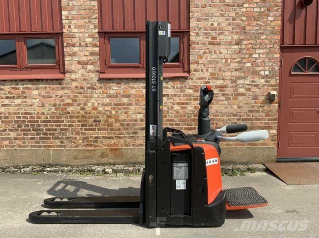 BT SPE 120 L Zelfrijdende stapelaars
