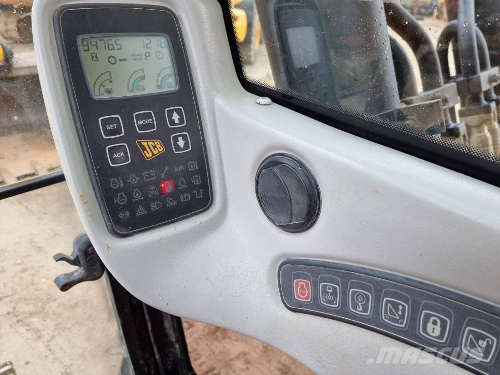JCB JS 330 LC Rupsgraafmachines