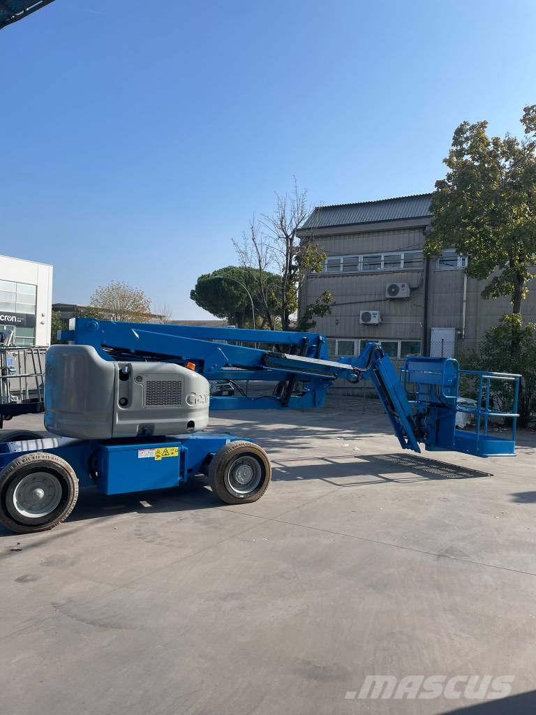 Genie Z 45/25 J BI Karos emelők