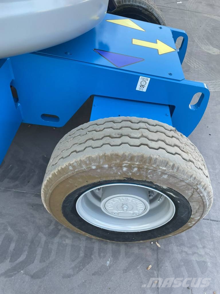 Genie Z 45/25 J BI Karos emelők