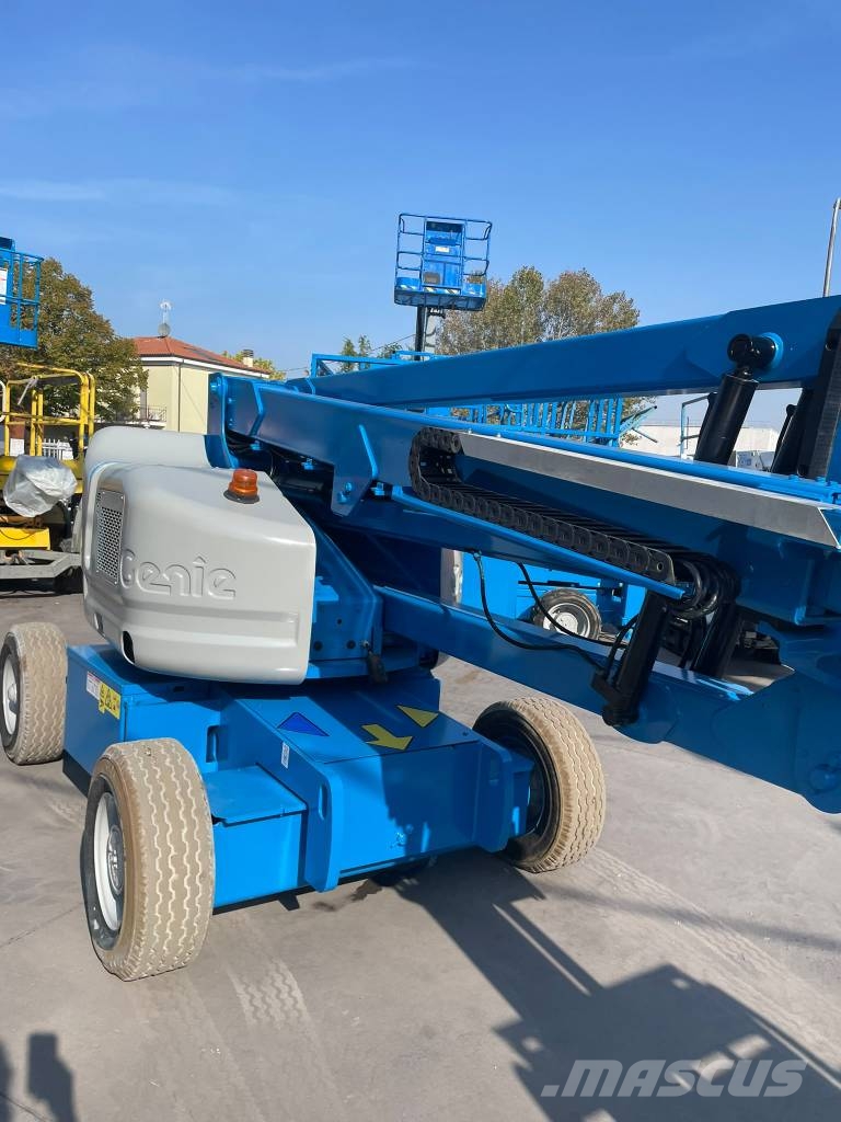 Genie Z 45/25 J BI Karos emelők