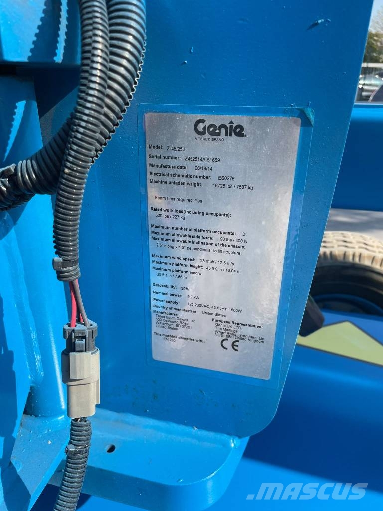 Genie Z 45/25 J BI Karos emelők
