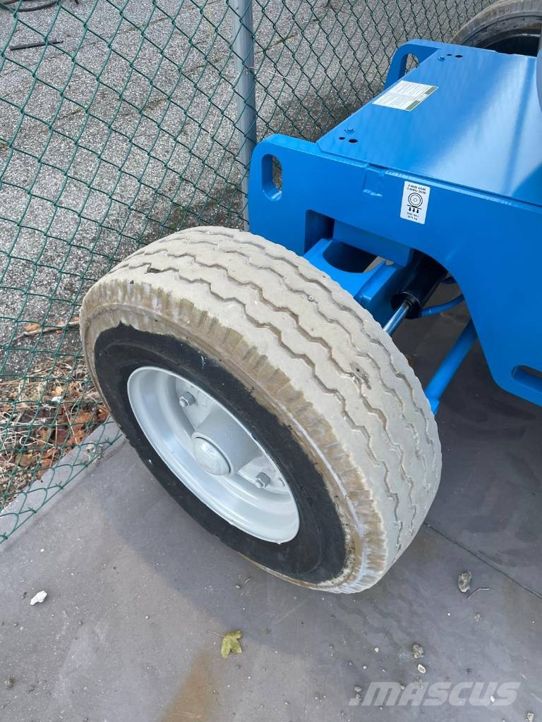 Genie Z 45/25 J BI Karos emelők