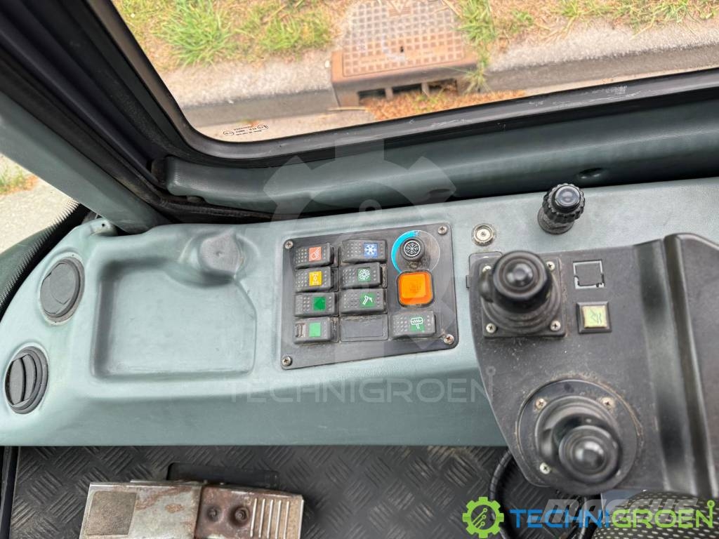 LM Trac 286 Utility porta attrezzi