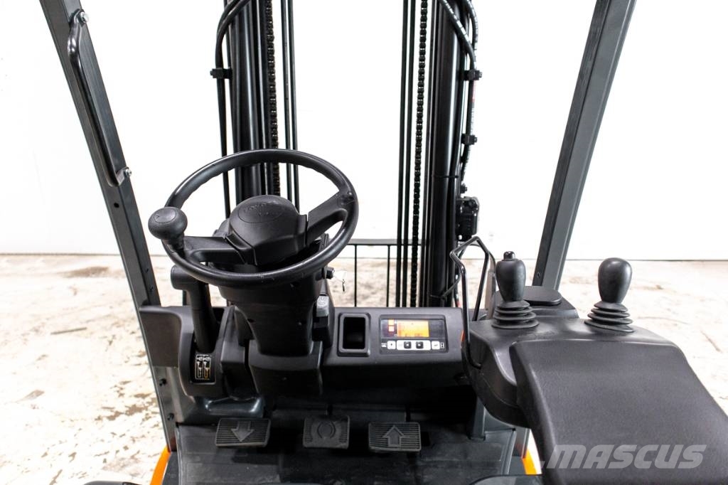 Toyota Traigo 8FBET16, 1,6-tons elmotvikt non-markingdäck Elektro Stapler
