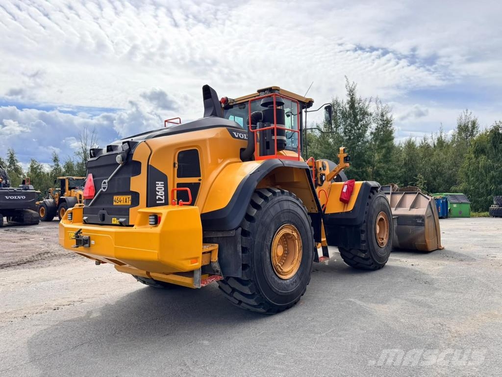 Volvo L260H Wielladers