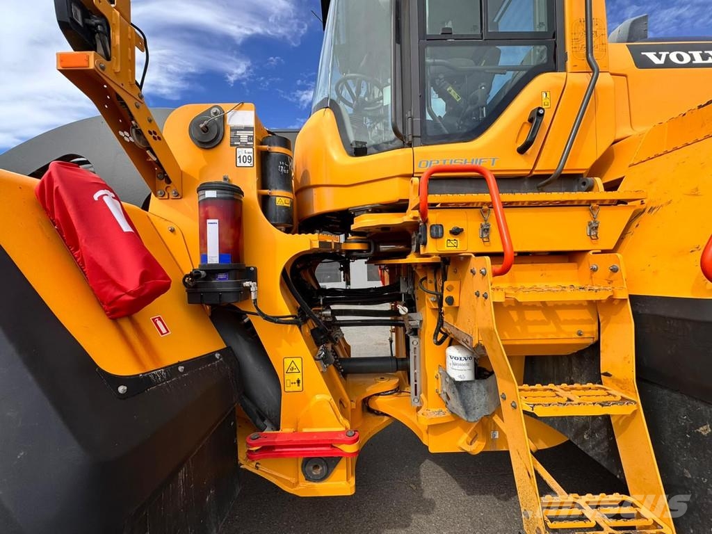 Volvo L260H Wielladers
