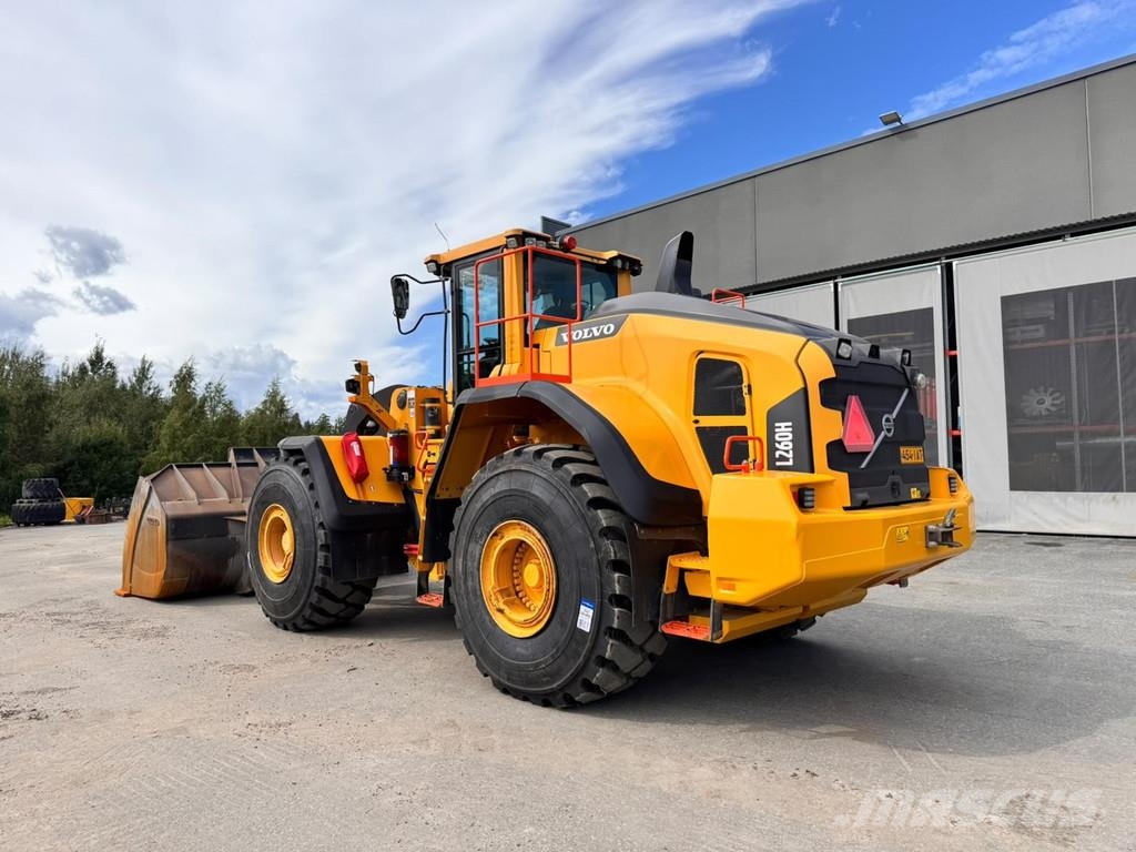 Volvo L260H Wielladers