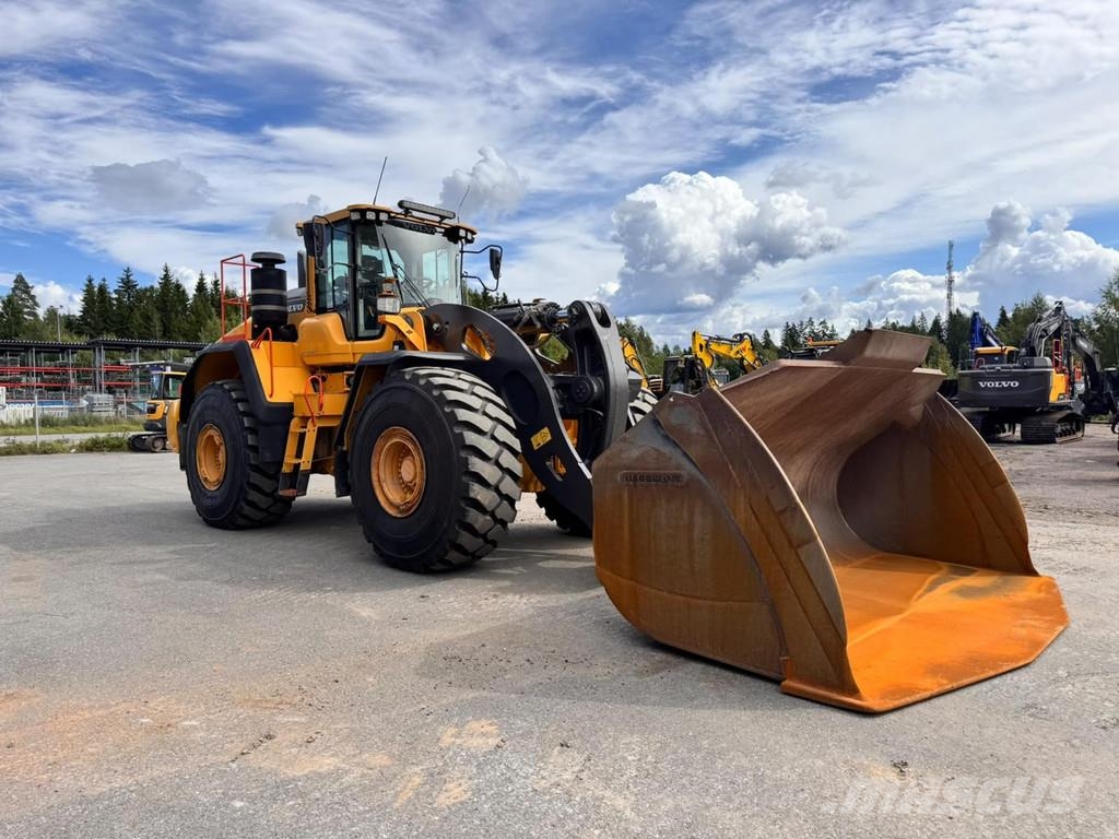 Volvo L260H Wielladers
