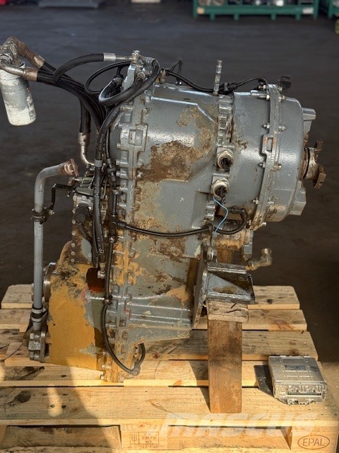Terex TA 25 USED TRANMISION 6WG260 Transmisija