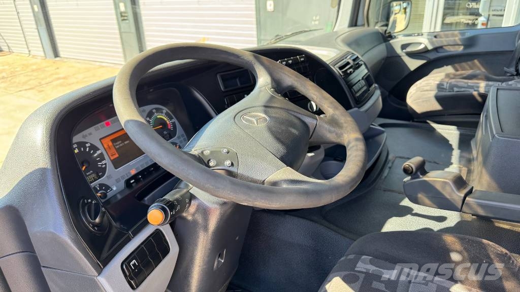 Mercedes-Benz ACTROS 3241 8x4 3 sided tipper - EPS - retarder Camiones bañeras basculantes o volquetes