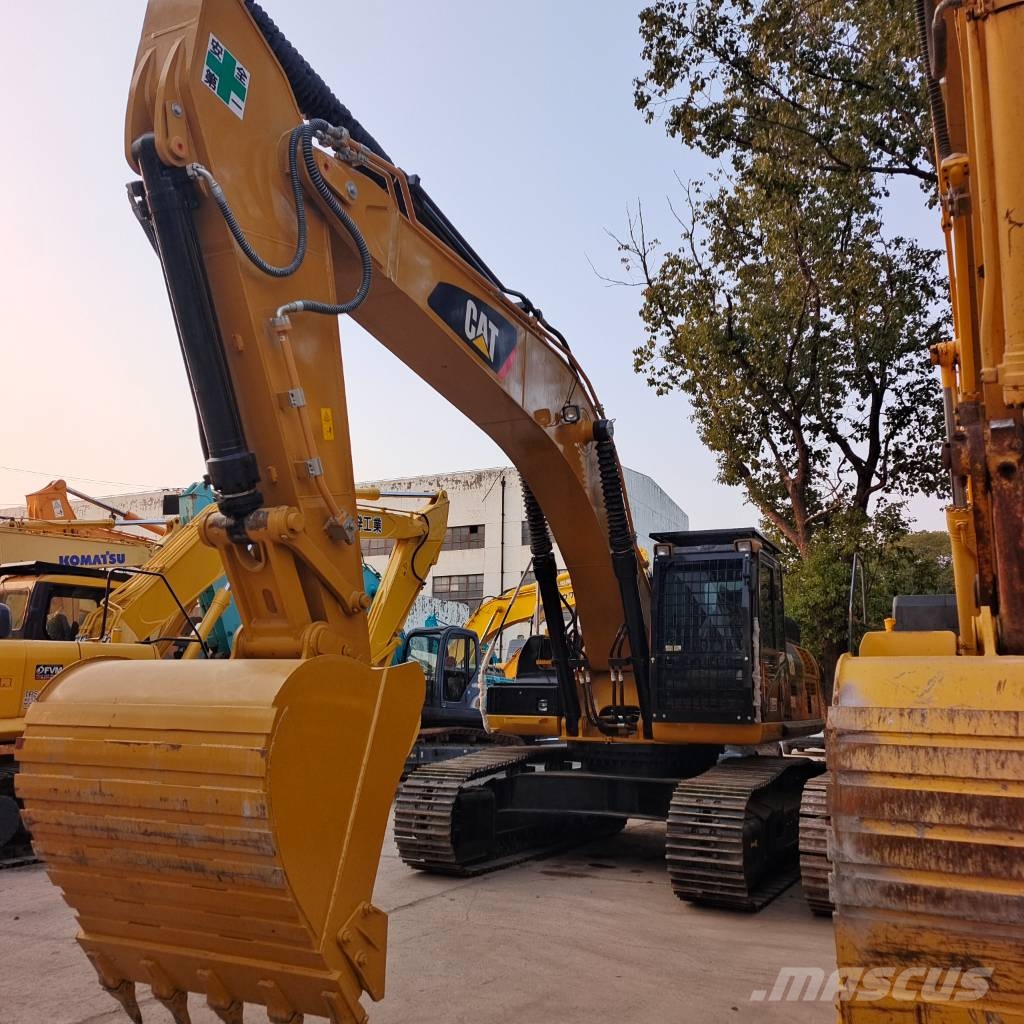 CAT 336D2L 3000 units excavators in stock Pelle sur chenilles