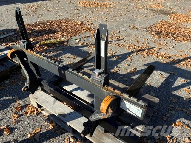 Ålö Pallgaffel mekanisk 2500kg Euro 前端裝載機配件