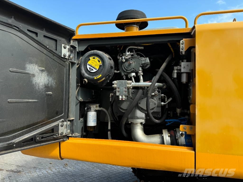 Liebherr R946 LC Kāpurķēžu ekskavatori