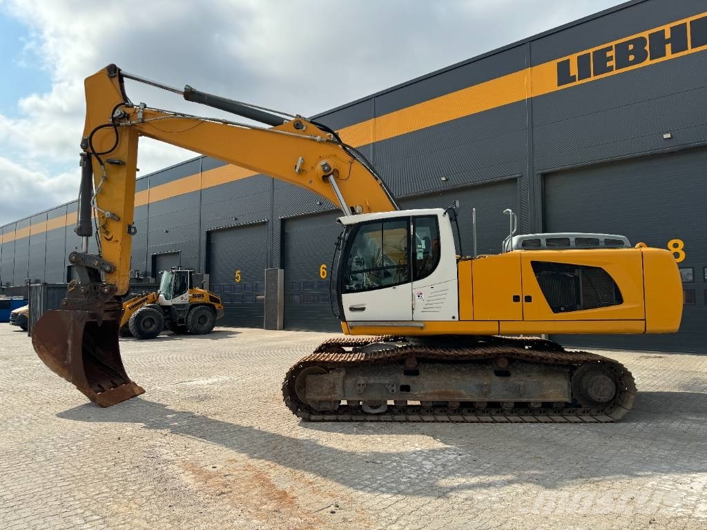 Liebherr R946 LC Kāpurķēžu ekskavatori