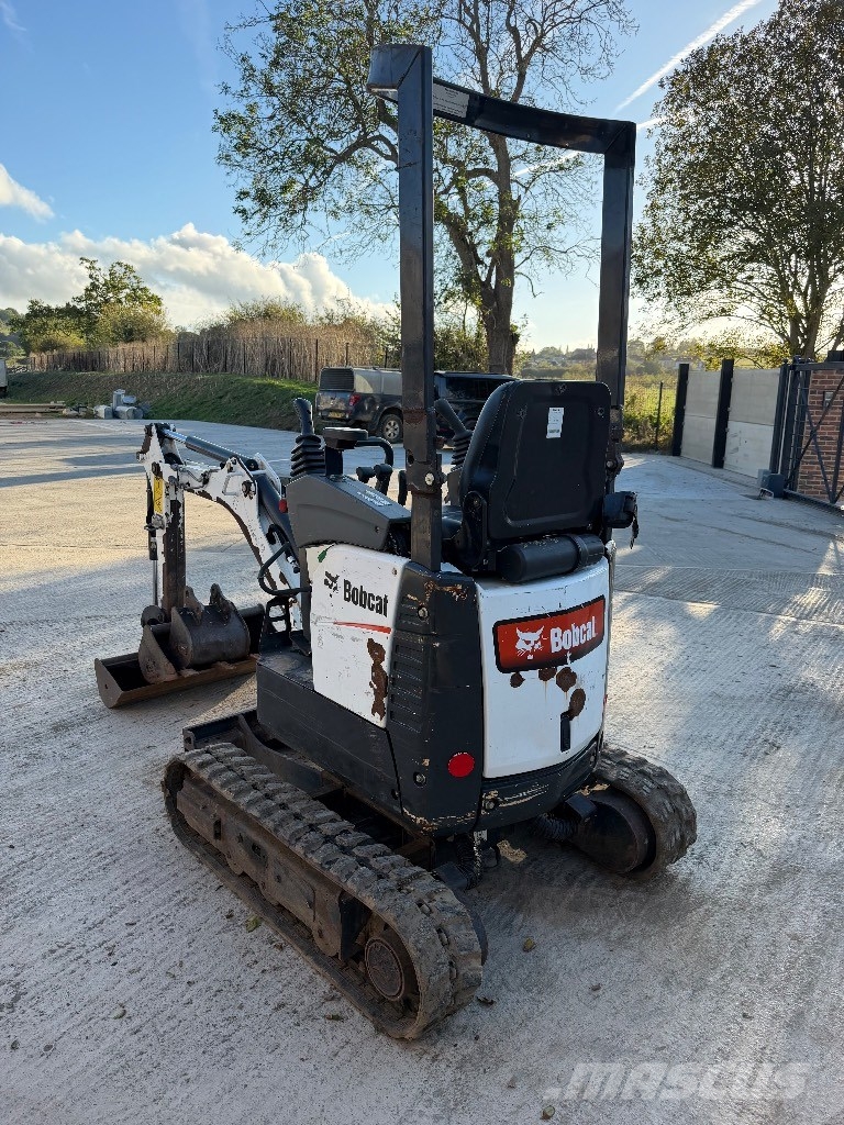 Bobcat E 10z Mini pelle < 7t