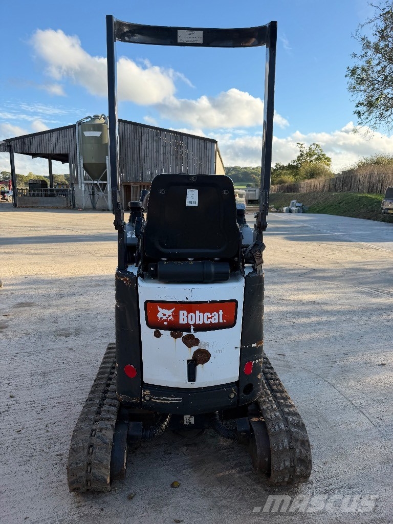 Bobcat E 10z Mini pelle < 7t