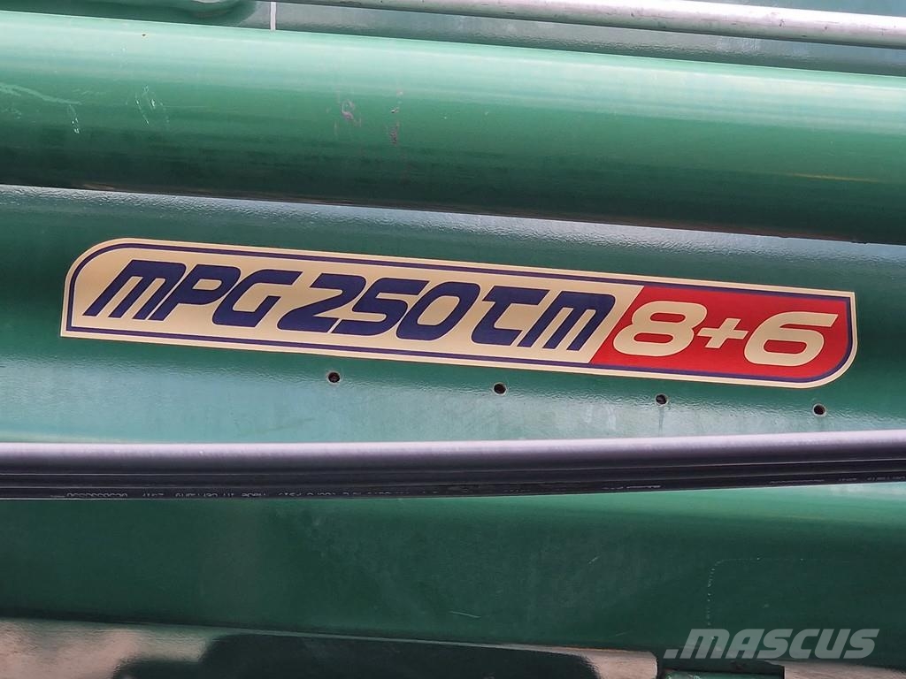 Scania R500 NGS Highline 10x4*6 - MPG 250T Crane 8+6 / JI Rabljene dizalice za težak teren