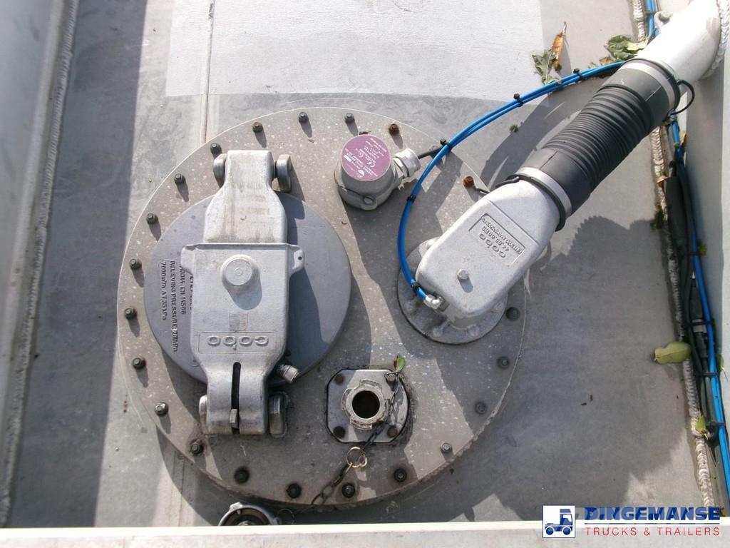 Cobo Fuel tank alu 44.7 m3 / 6 comp Semirremolques cisterna