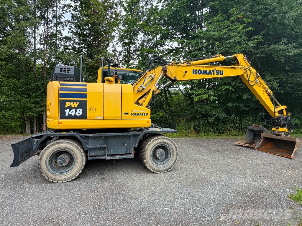 Komatsu PW 148-11  휠 굴삭기