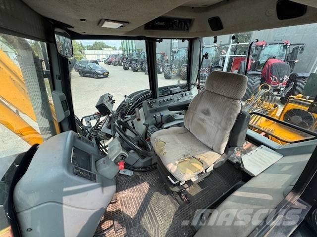 Valtra 8150 hitech met Bos maaiarm met klepelmaaier 拖拉机/农用车