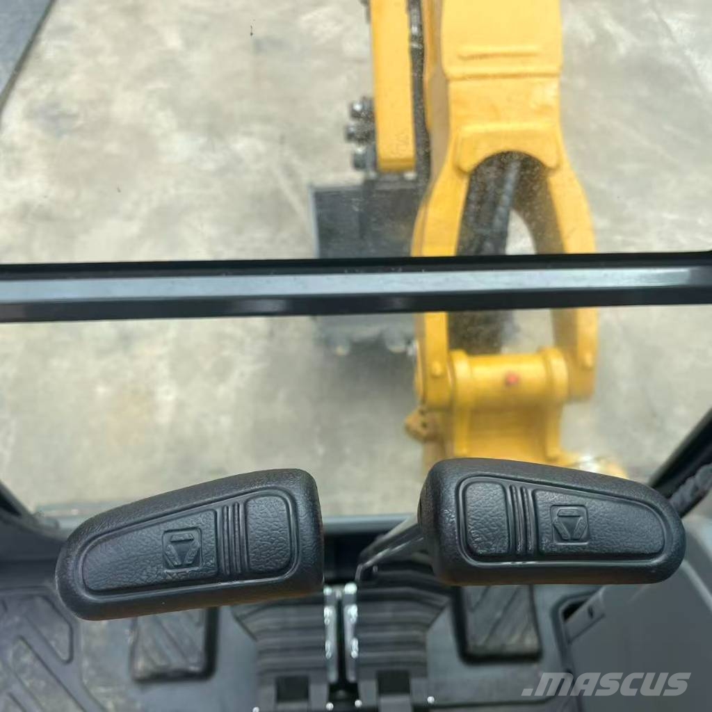XCMG XE27U Mini bagri <7t