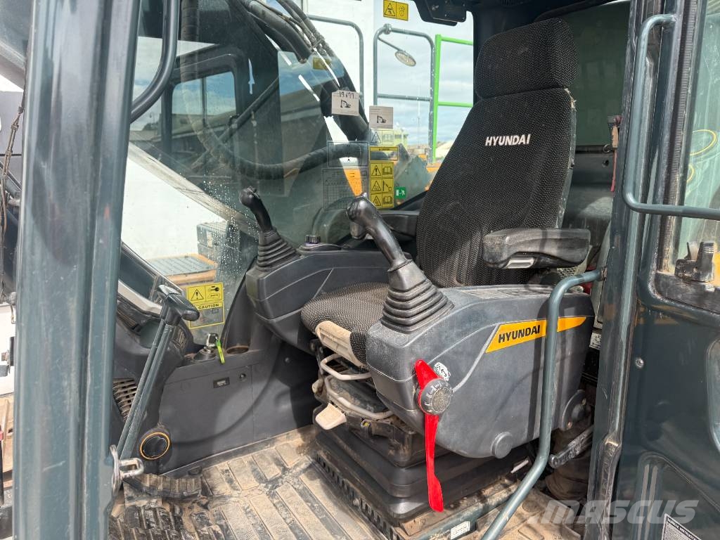 Hyundai HX 380 AL Roomikekskavaatorid
