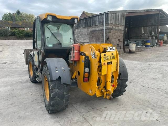 JCB 531-70 Poljoprivredni teleskopski utovarivači