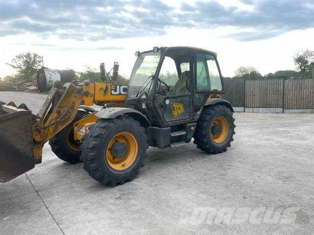 JCB 531-70 Poljoprivredni teleskopski utovarivači