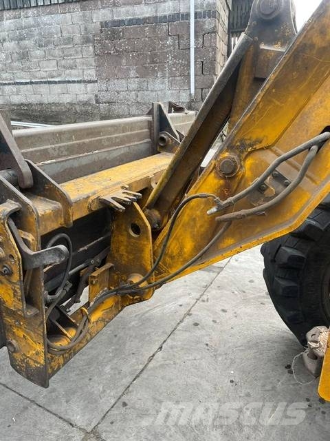 JCB 531-70 Poljoprivredni teleskopski utovarivači