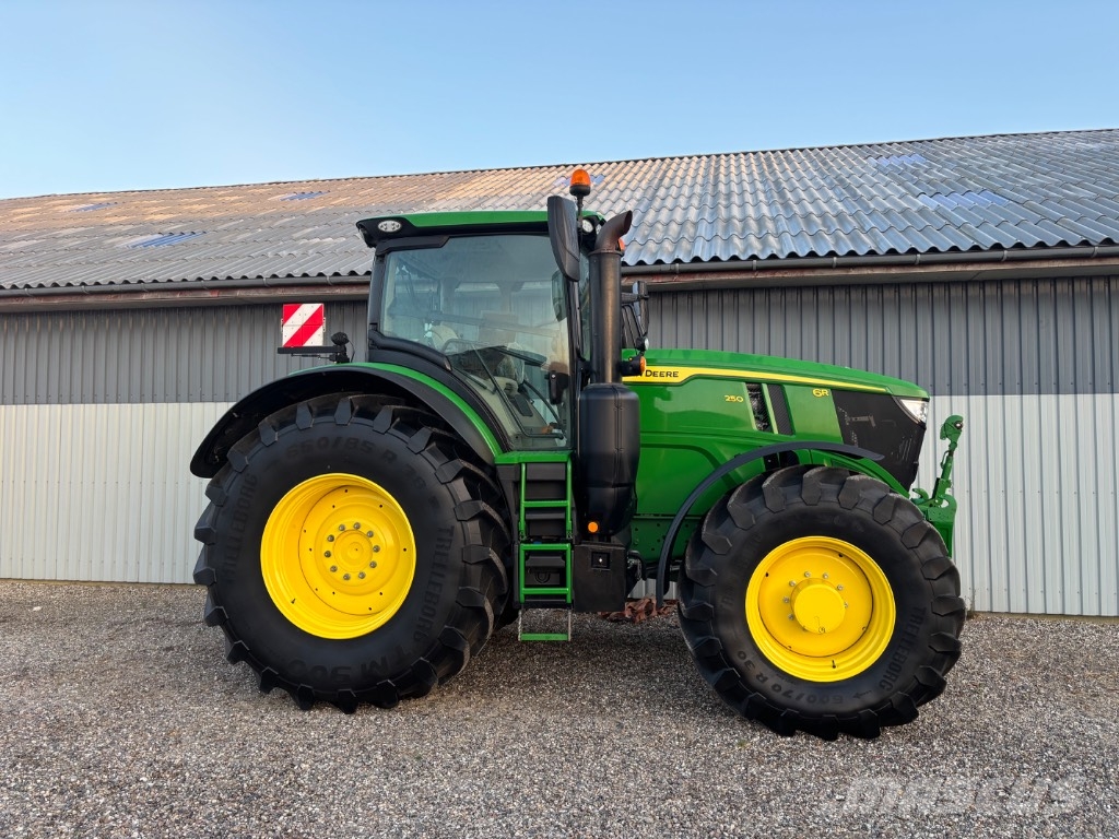 John Deere 6R 250 Ciągniki rolnicze