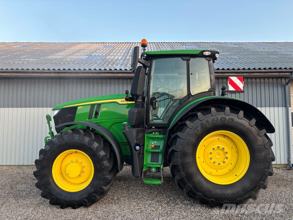 John Deere 6R 250 Ciągniki rolnicze